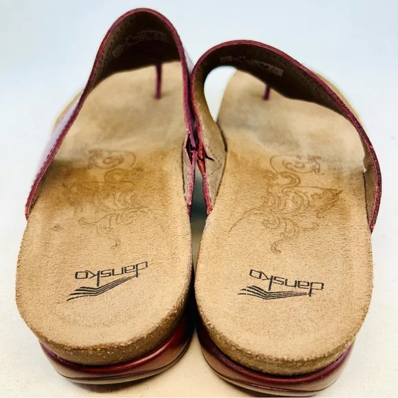 Dansko Burgundy Wine Priya Thong Low Wedge Sandals size 37 6.5 7 - Picture 6 of 11